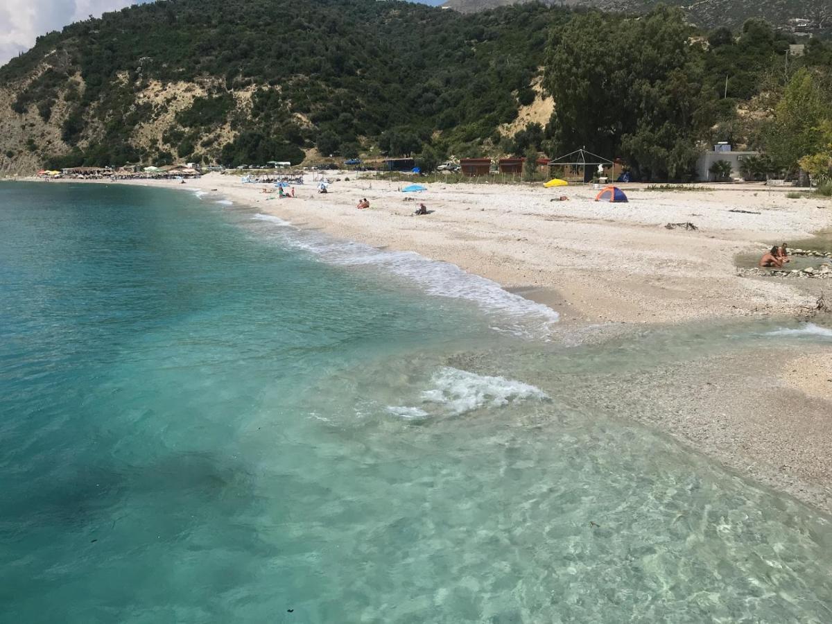 Bunec Seascape Villa Piqeras Eksteriør billede